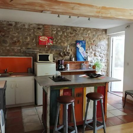 BELLE MAISON DE CARACTERE DE VILLAGE et STUDIO PISCINE Privée 9 PERS Millas Exterior foto