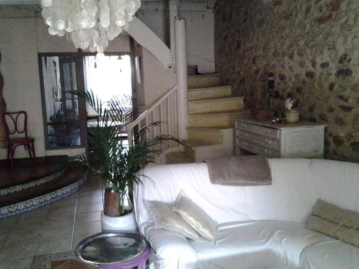 BELLE MAISON DE CARACTERE DE VILLAGE et STUDIO PISCINE Privée 9 PERS Millas Exterior foto