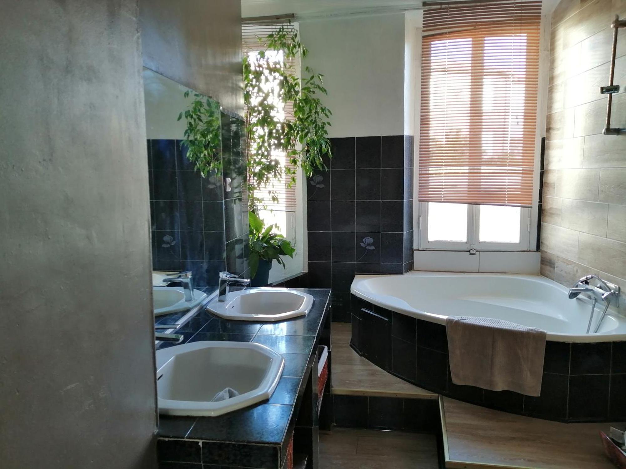 BELLE MAISON DE CARACTERE DE VILLAGE et STUDIO PISCINE Privée 9 PERS Millas Exterior foto